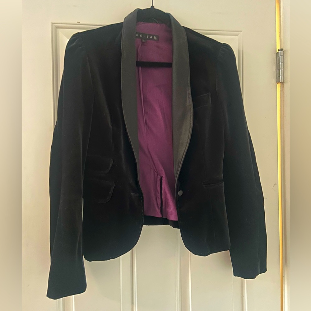 DDC LABS Black Velvet Blazer - Picture 3 of 7